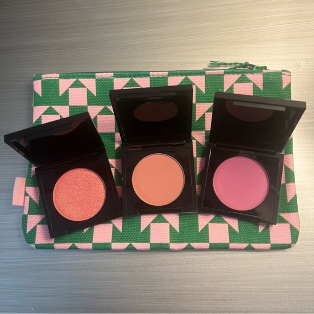NEW 4 Pc MISCHO Beauty Gift Set - Blush Bag